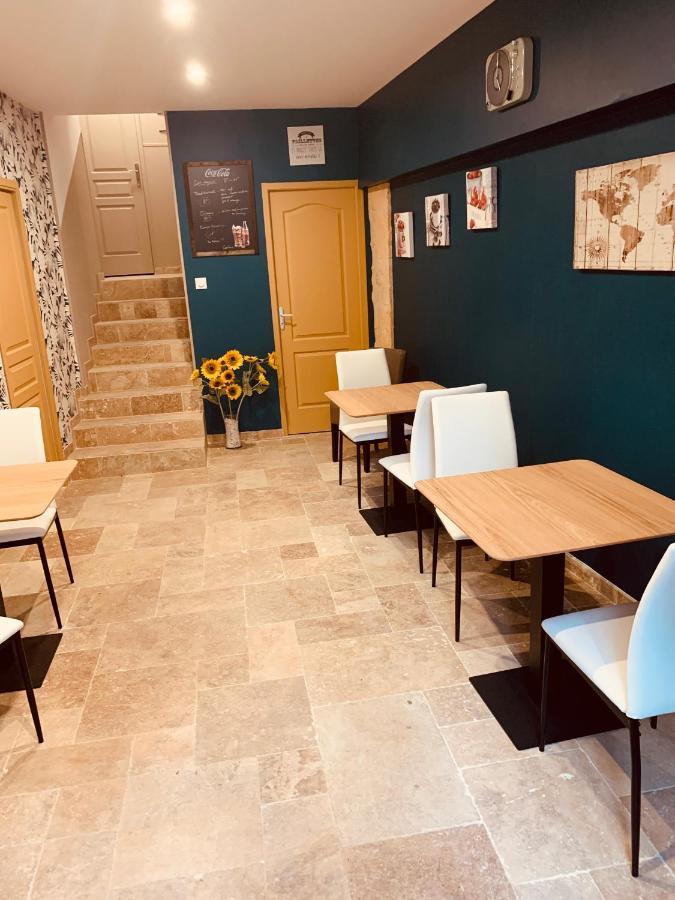 Le Relais De La Poste Hotel Gourdon-en-quercy Exterior photo